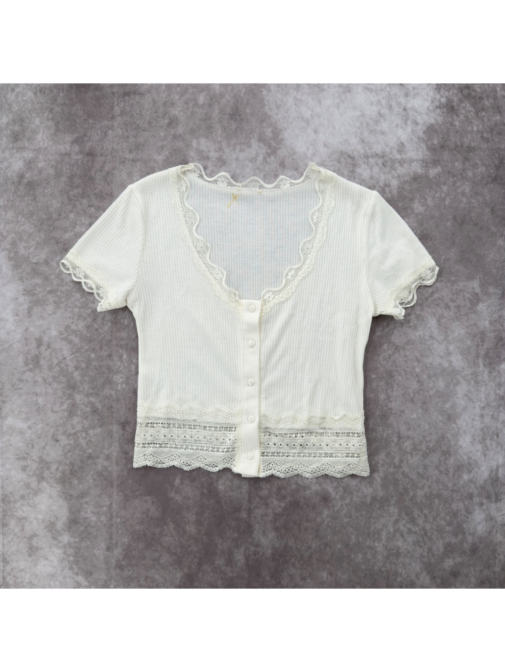Y2K Cream Ribbed Lace Trim Rayon Blend Button Down Short Sleeve Crop Top S